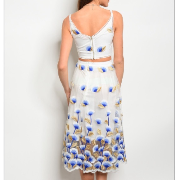 Ivory & blue 2 pc. set w/embroidered midi skirt - Picture 3 of 7